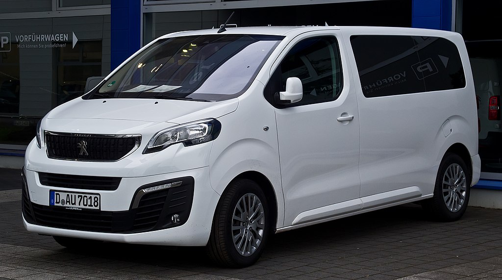 Camioneta Peugeot Traveller